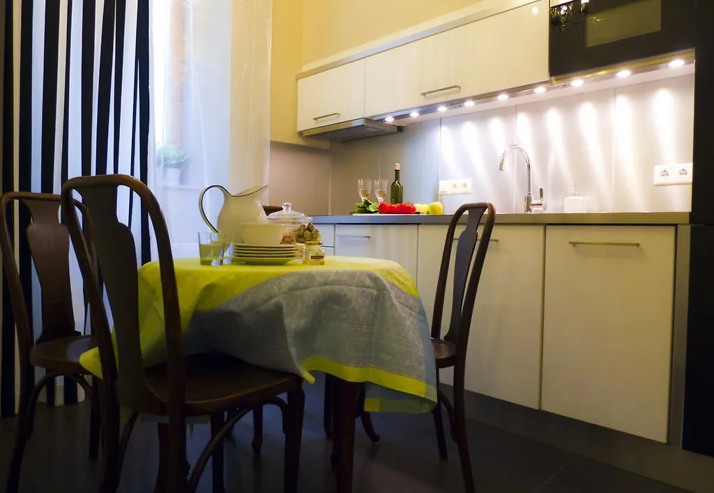Golden Stars Budapest Apartments